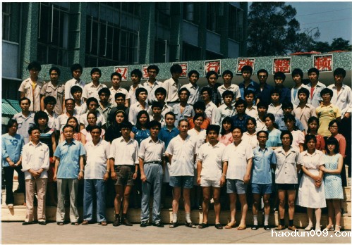 数学系八八届二班毕业照