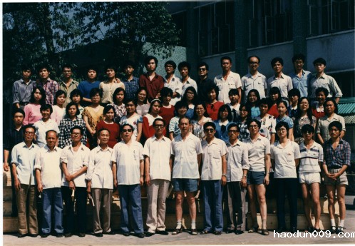 英语系八八届一班毕业照
